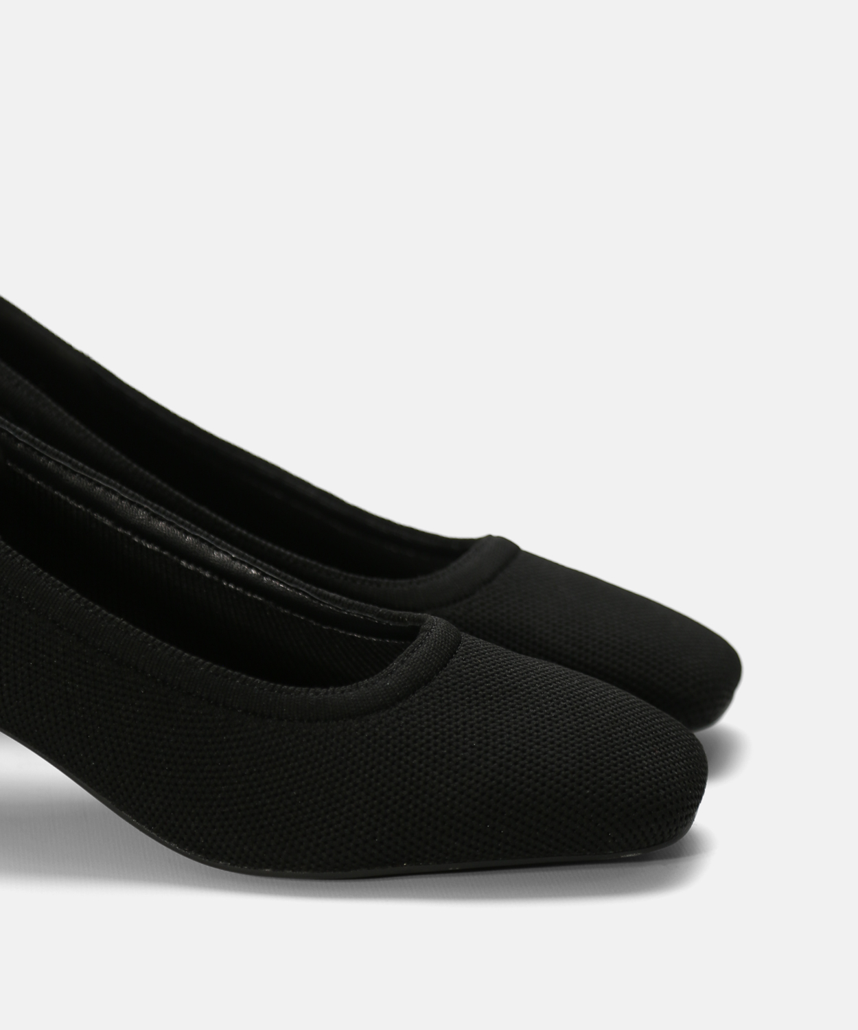 Zapato tac&oacute;n sal&oacute;n image number null